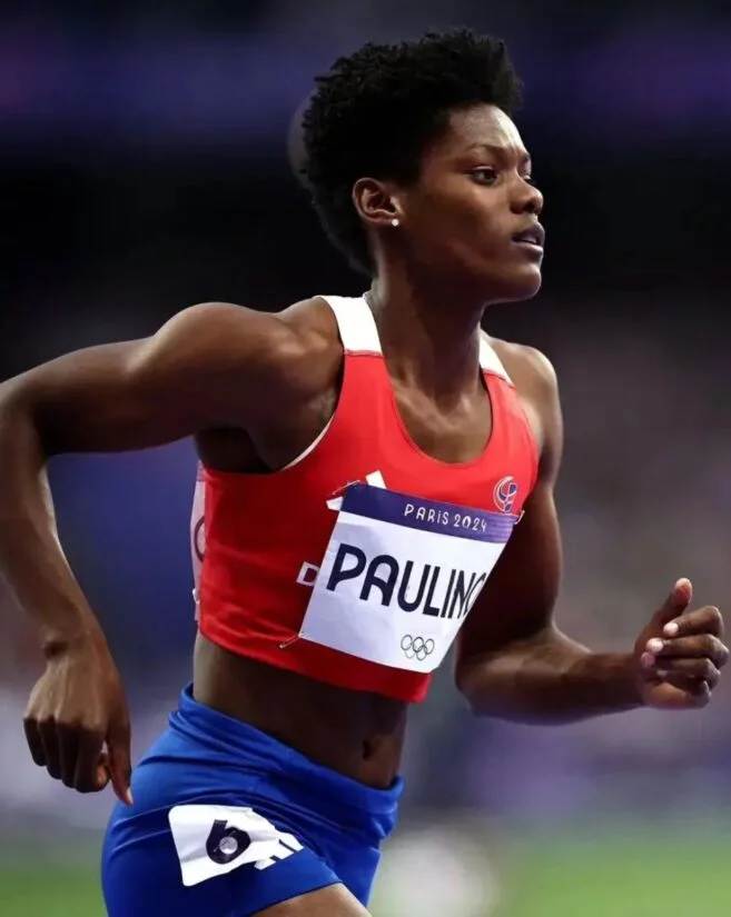 Marileidy Paulino sigue teniendo   gran carrera en 400 metros lisos de atletismo.  archivo