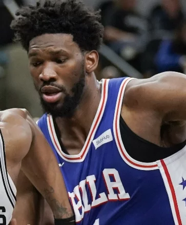 Joel Embiid, jugador de los Philadelphia 76ers.