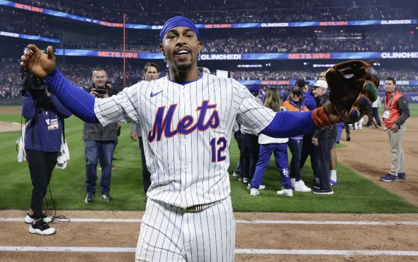 El boricua Francisco Lindor fue el  héroe de los Mets en el juego.