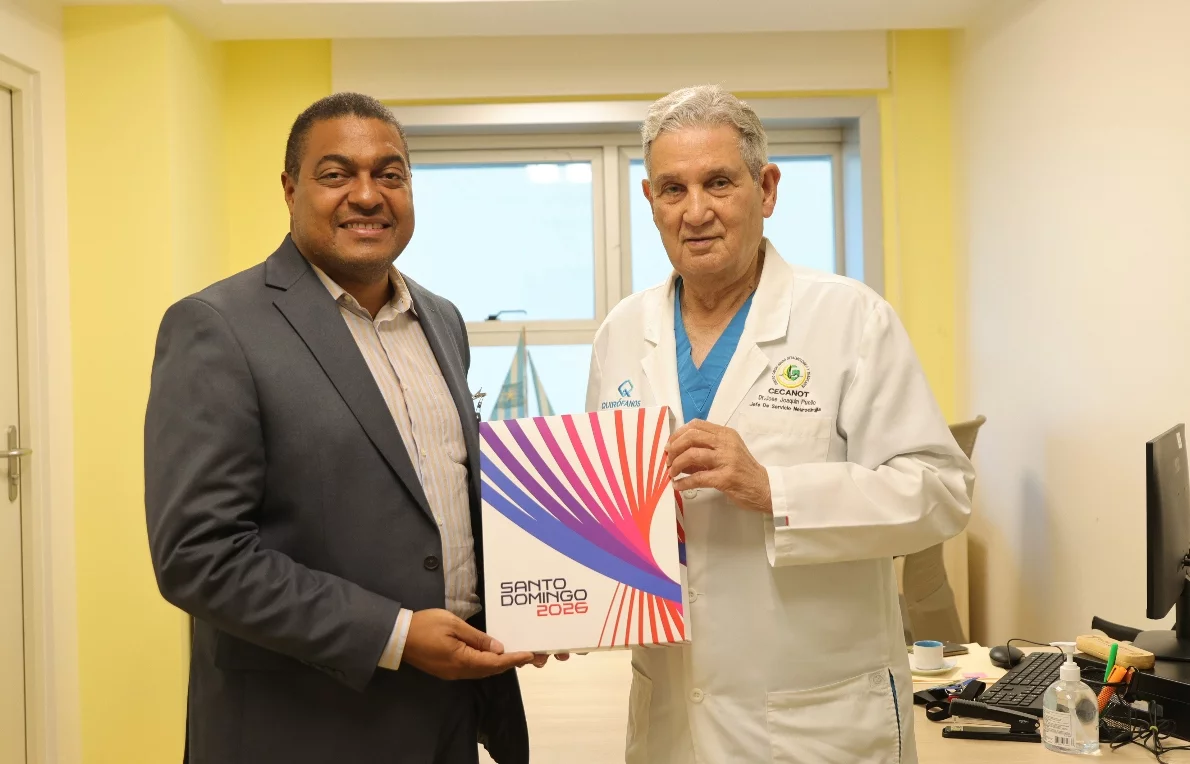 José P. Monegro, presidente del Comité Organizador,  junto al doctor José Joaquín Puello.