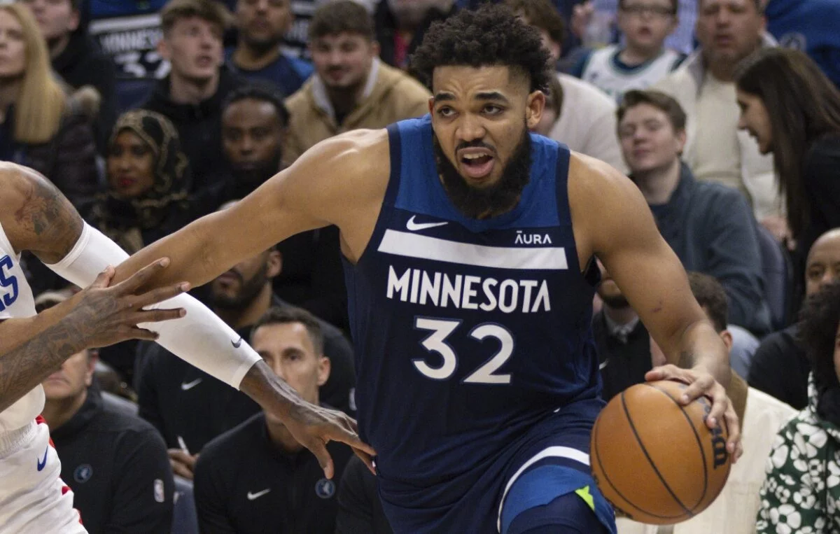 Clippers Timberwolves Basketball