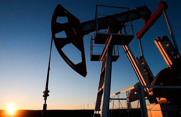 Exportacion-de-petroleo-de-Venezuela-cayo-25-por-cortes-de-energia
