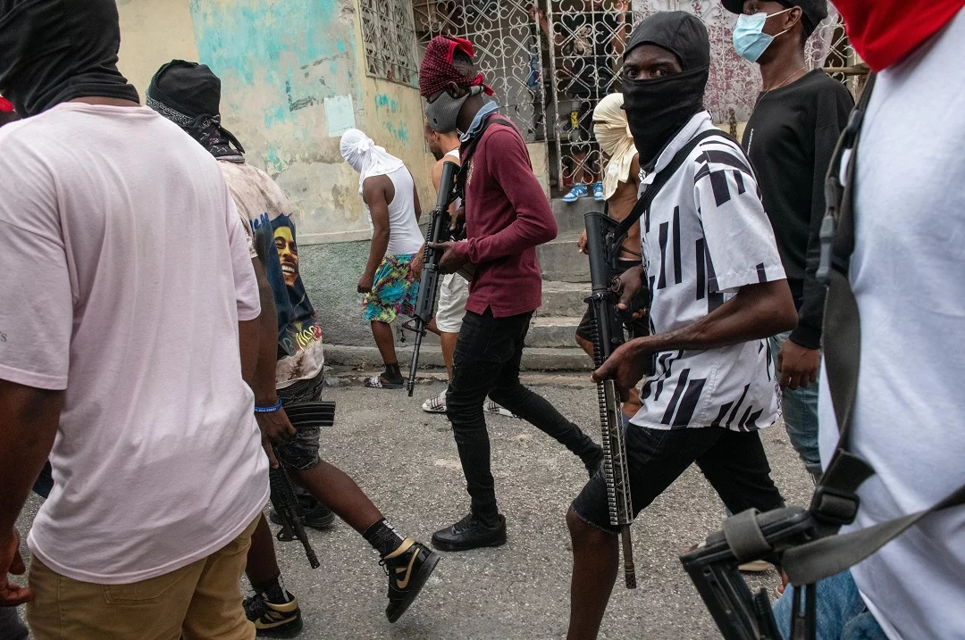 Líder de poderosa banda armada de Haití exige en las calles la salida del primer ministro