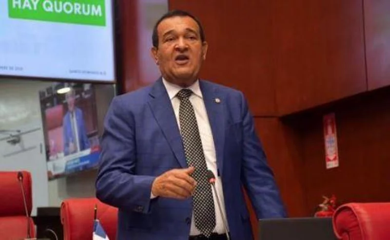 El senador Antonio Marte. Fuente externa