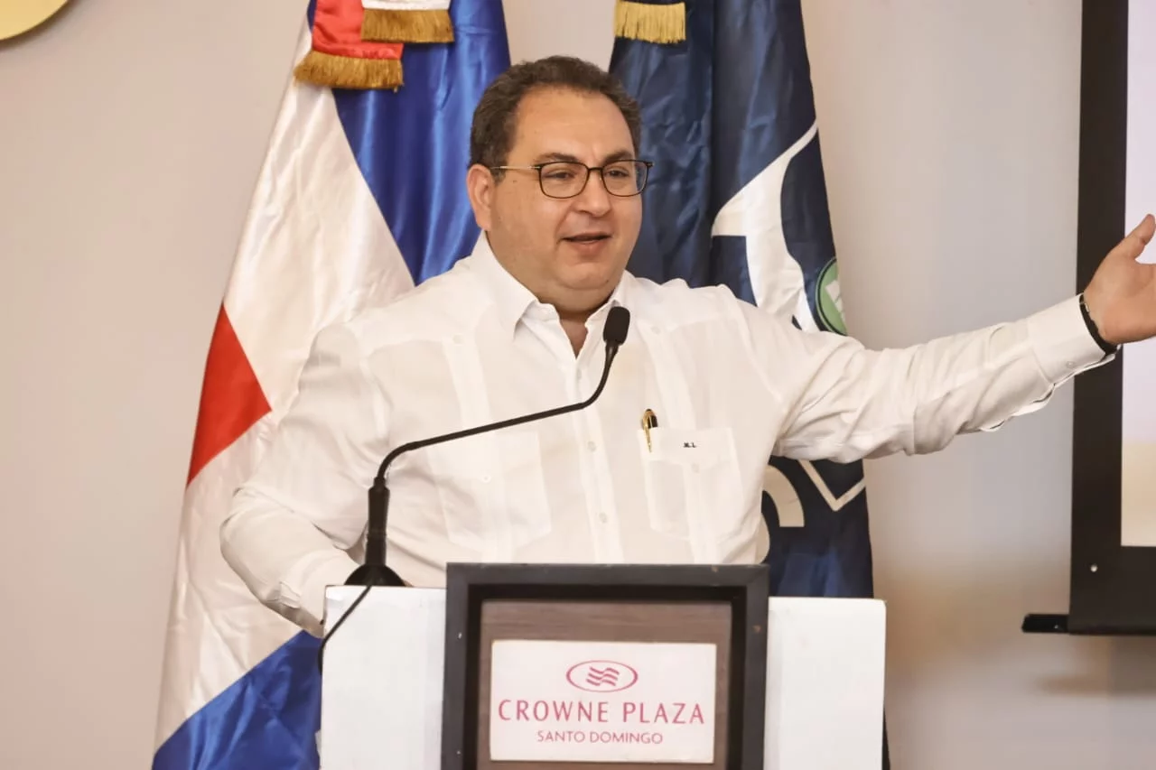 El doctor Mario Lama, titular del Servicio Nacional de Salud (SNS). Fuente externa