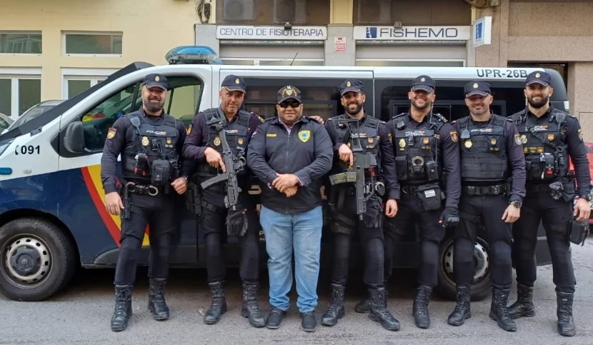 Algunos de los agentes que participaron en la operación.