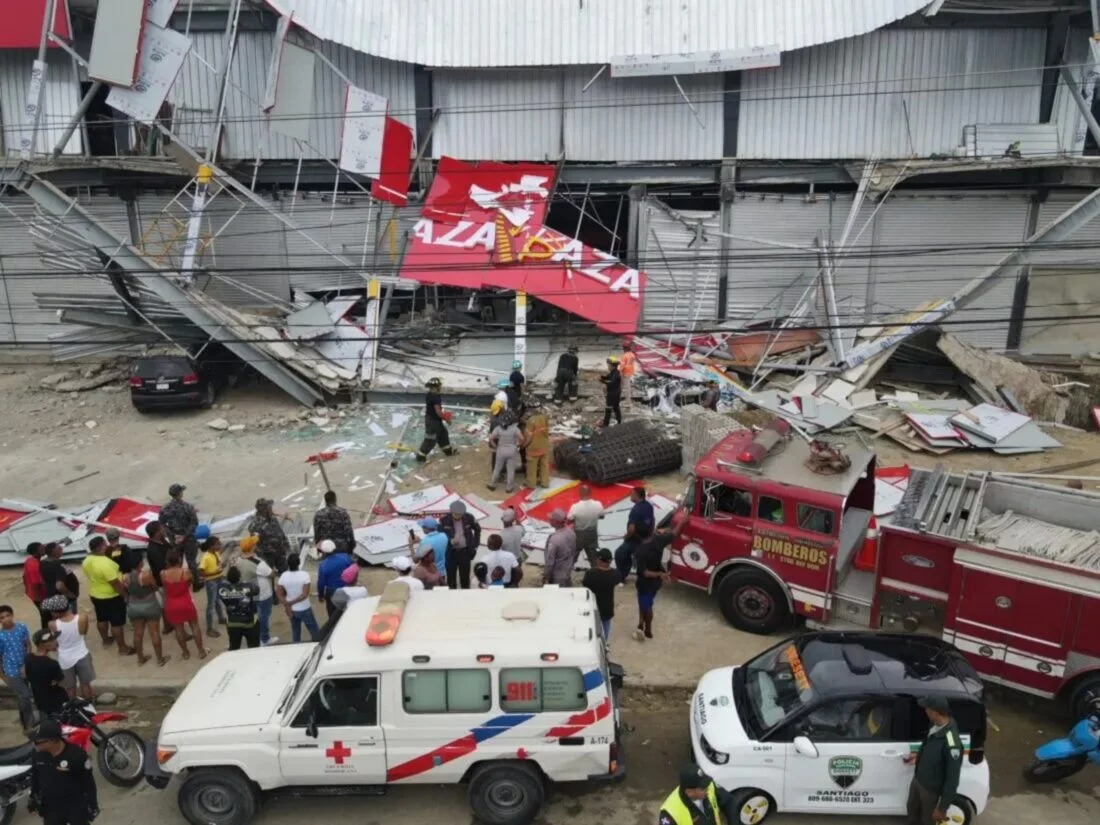 Unidades de los cuerpos armados brindaron asistencia.