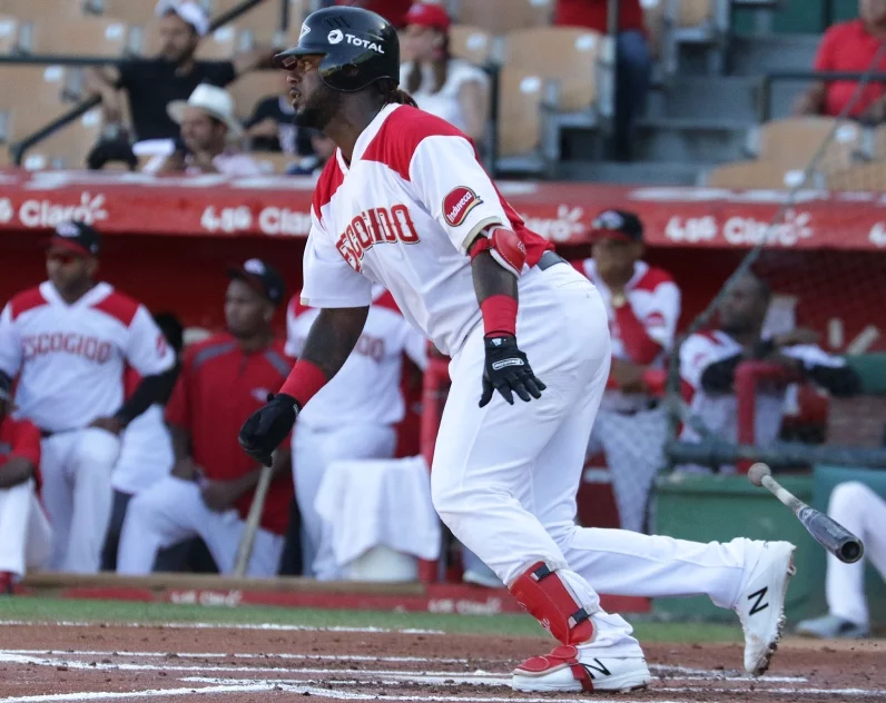 Franmil Reyes  estaría  debutando  en  diciembre.