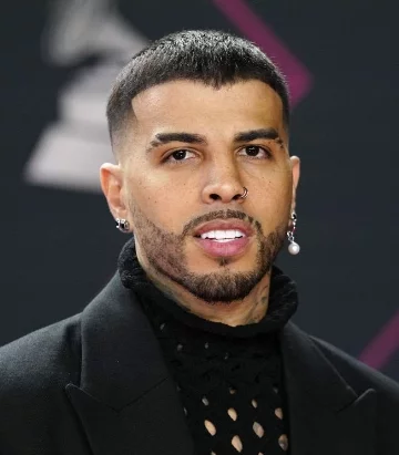 Rauw Alejandro lanzará el disco mañana.