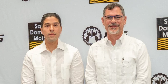 Aníbal Rodríguez y Hiroshi Kasahara.