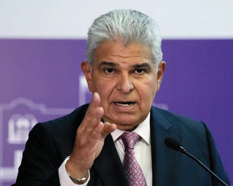 José Raúl Mulino, presidente.