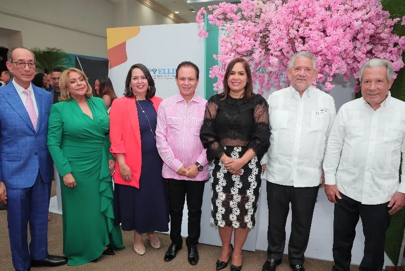 Luis Felipe Aquino, Luisa María de Aquino, Rodolfo Díaz, Alexandra Tabar, Roberto Henríquez y Rafael Blanco Canto.