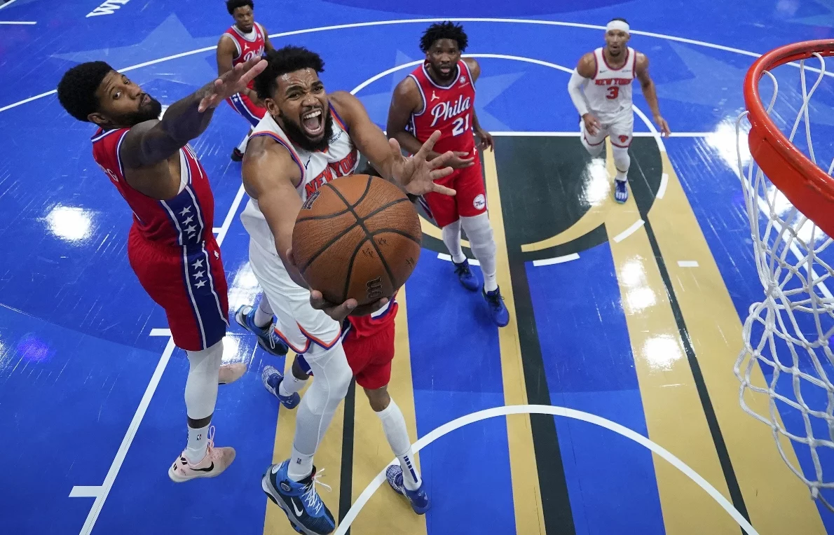 APTOPIX Knicks 76ers Basketball