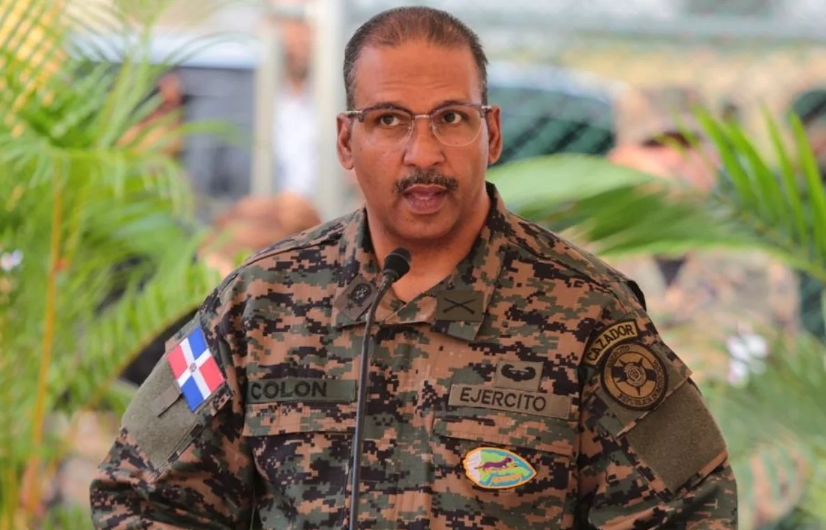 El mayor general Delio Buenaventura Colón Rosario (ERD), supervisor general de los JCC.