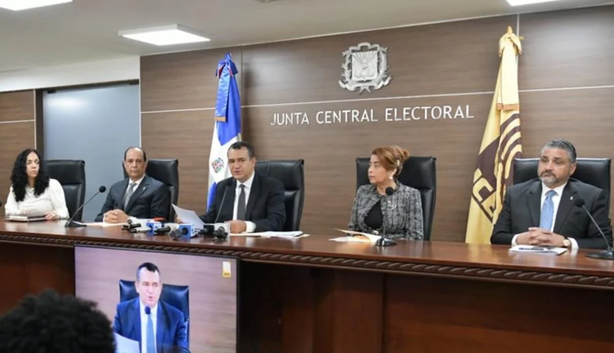 El Pleno de la Junta Central Electoral se ganó la confianza de  sectores sociales por el  desempeño en el proceso electoral pasado.
