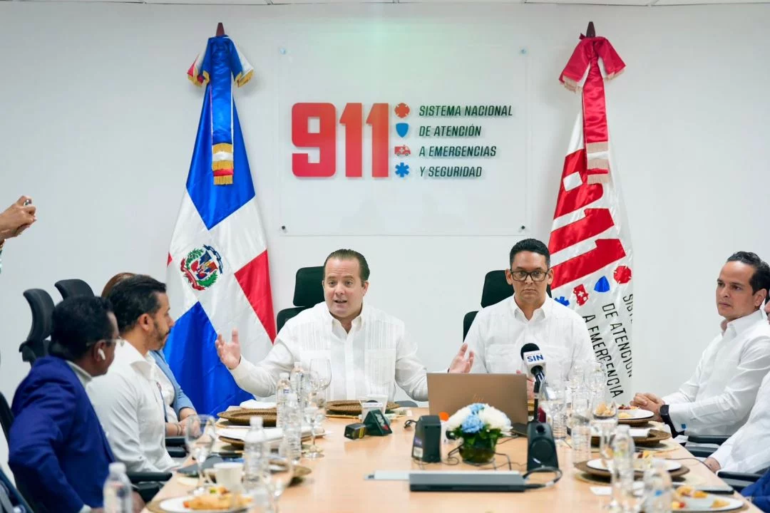 911