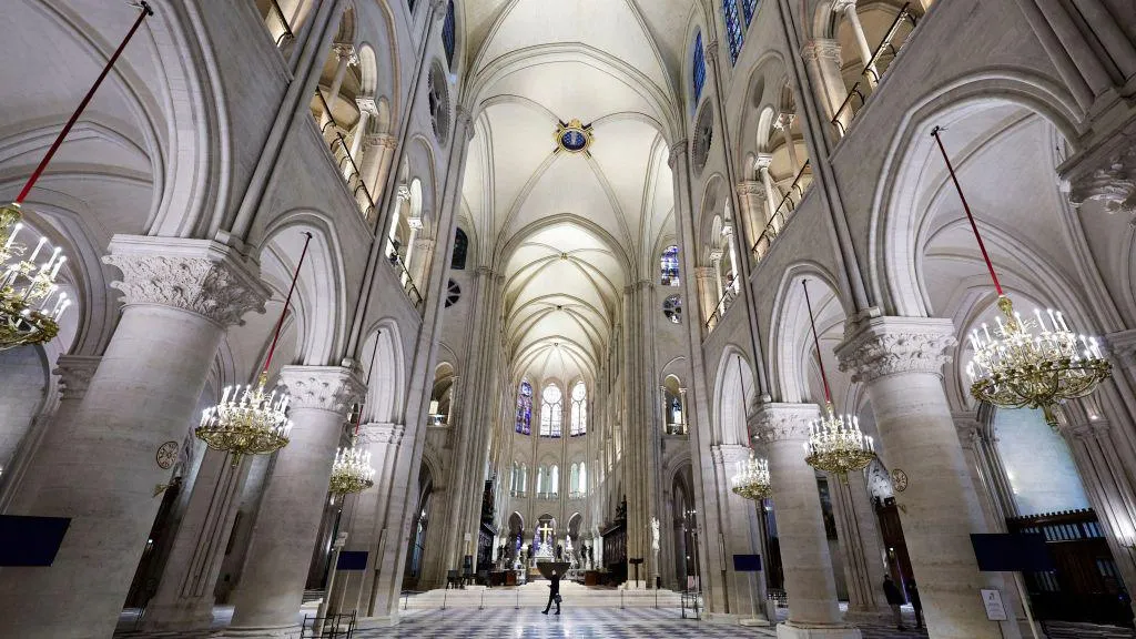 Interior de la renovada catedral de Notre Dame. Fuente externa