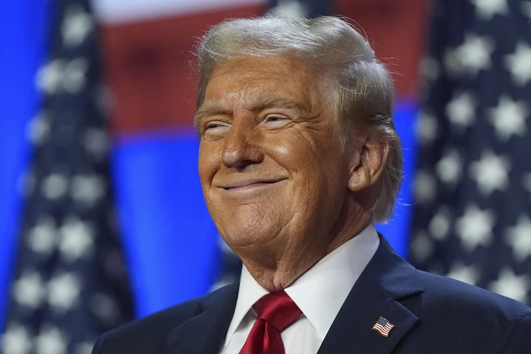 Donald Trump habló a sus seguidores en la madrugada de este miércoles. EFE