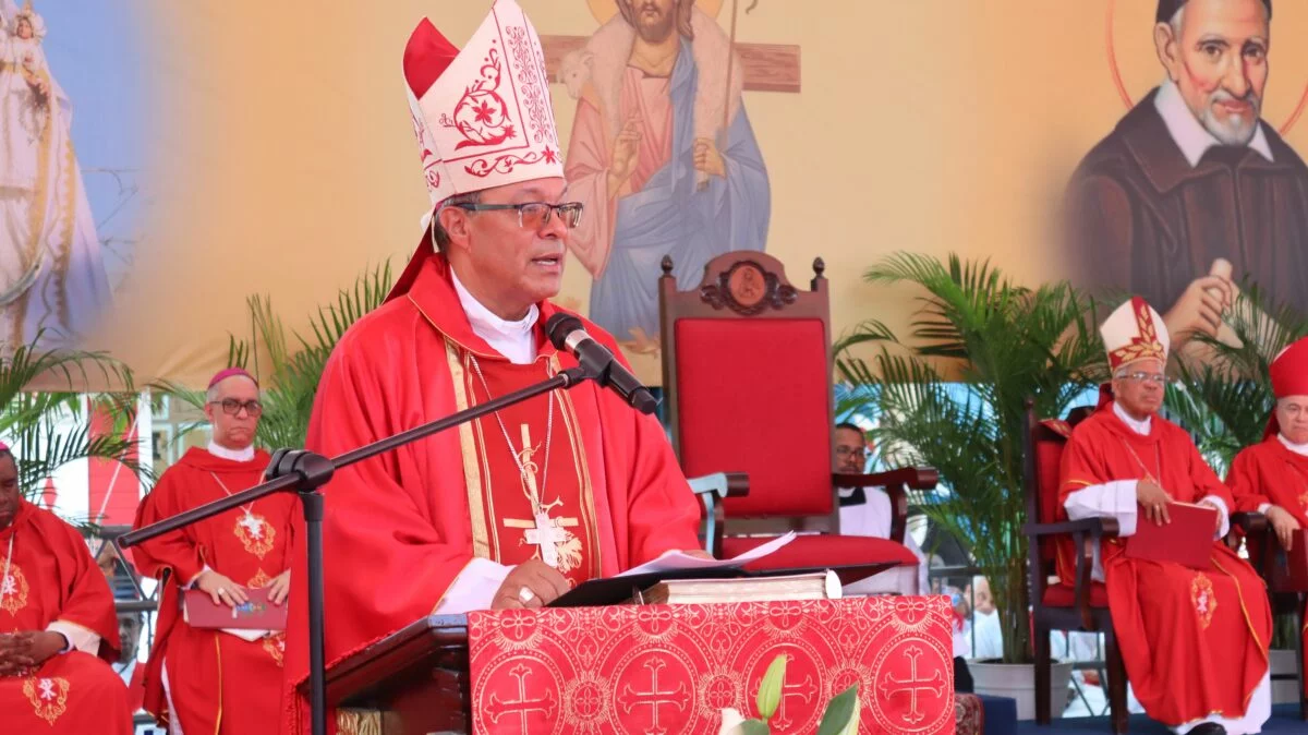 Monseñor Faustino Burgos, obispo de la diócesis de Baní. Fuente externa