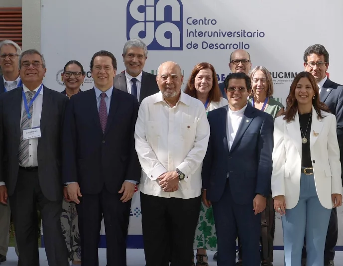 Algunos de los rectores que participaron.