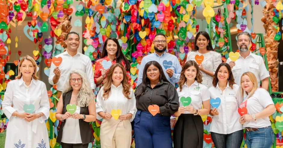 Representantes de las fundaciones beneficiadas.