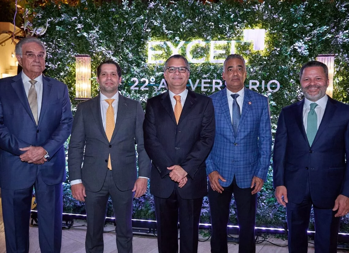 José Gabriel Roig, Ernesto Bournigal Read, Alberto Cruz, Joel Santos y  Eduardo Cruz.