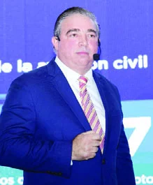 Porcella,  presidente de la Junta de Aviación Civil.