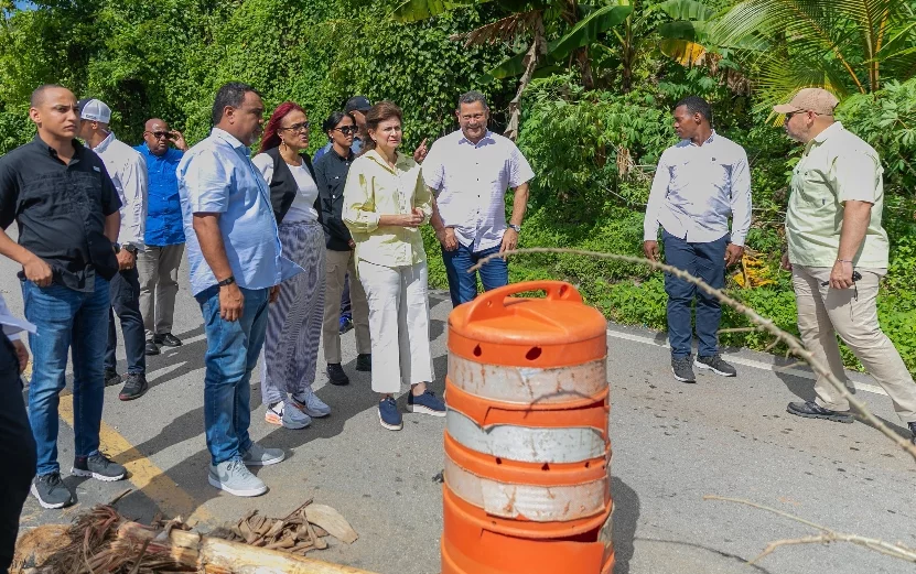 La vicepresidente Peña hizo recorrido por zonas de Samaná.