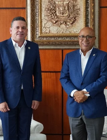 Rafael (Papito) Cruz Rodríguez  y Alfredo Pacheco.