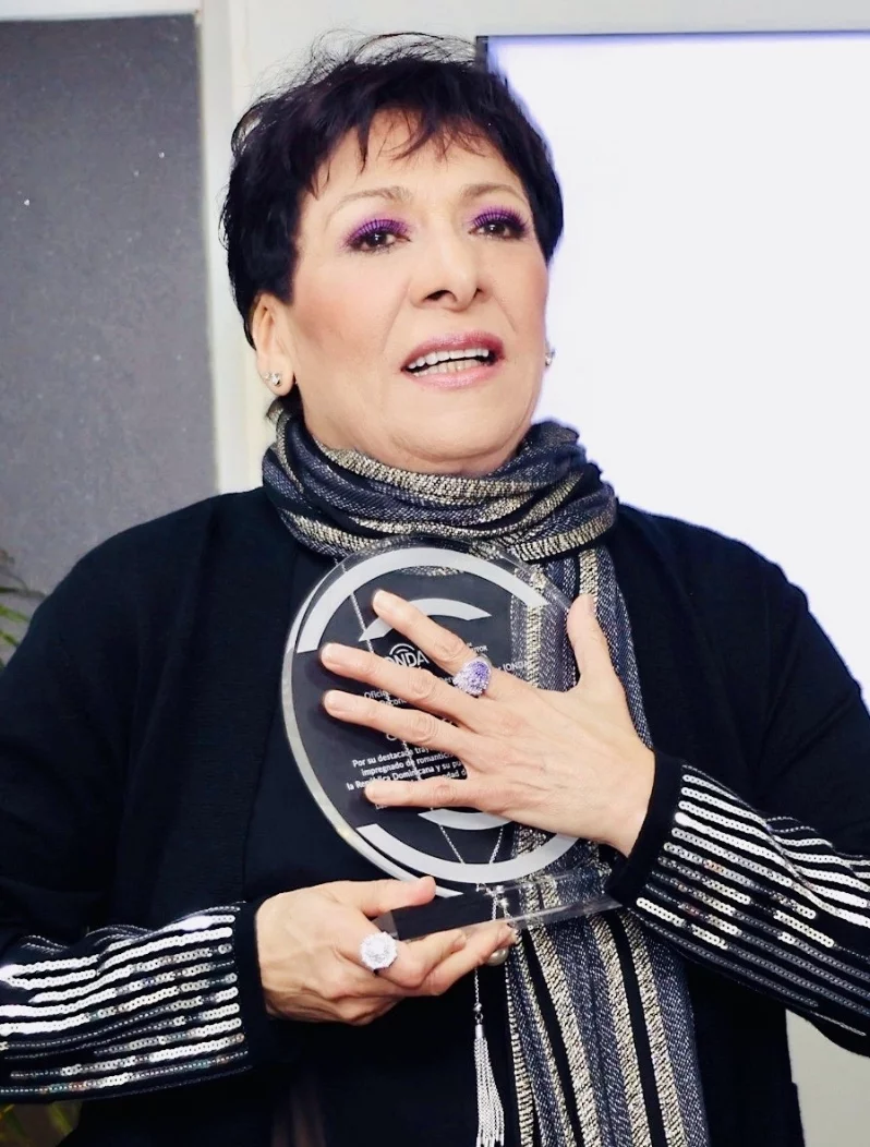 Sophy Hernández ha grabada varios merengues.