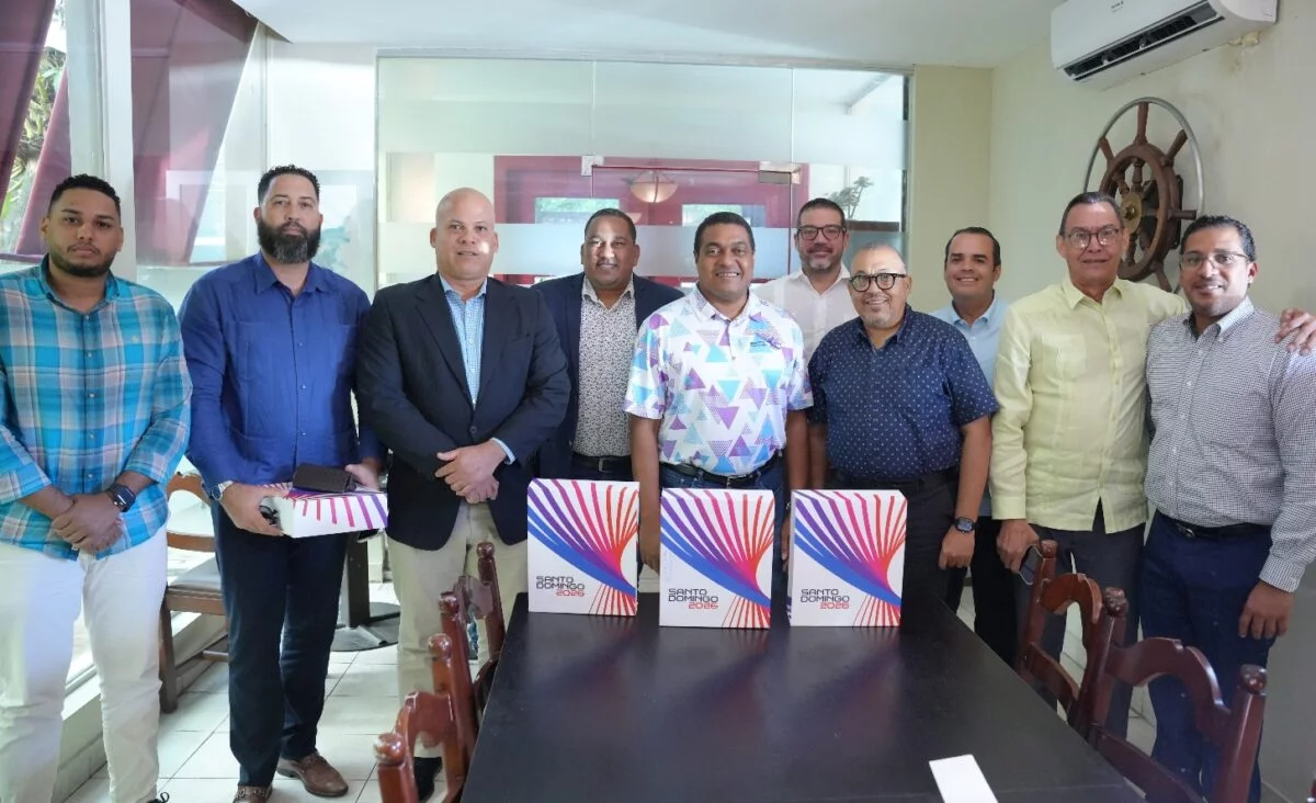 Jorge L. Torres, Víctor Calvo, Odalis Sánchez, Neftalí Ruiz, José Monegro, Armando Soldevila, Américo Celado, José  Montero, Hugo López Morrobel y César Heredia.  externa