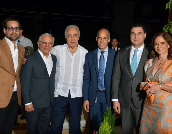 Gustavo García, José Cruz, Félix García, Edwin de los Santos, José Manuel Cuervo y Giselle Leger.