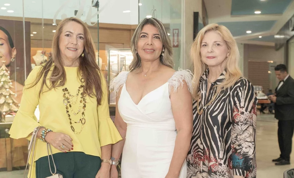 Miguelina Abreu, Rita Soriano y Leonor Gautier.