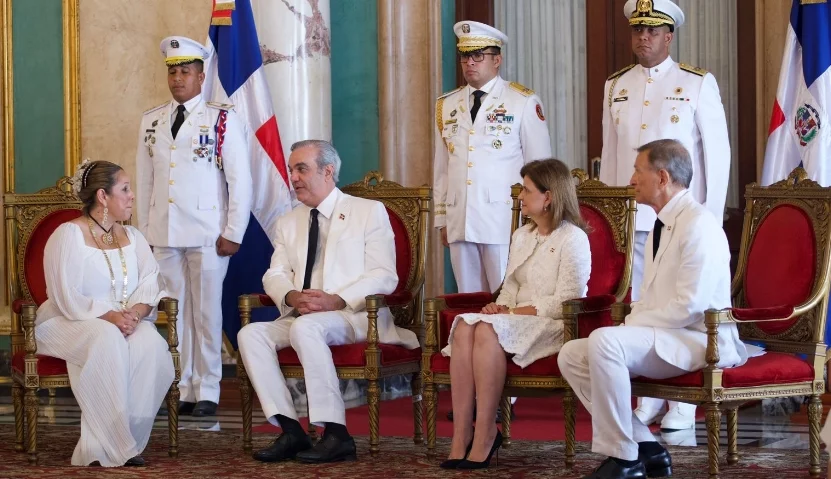 El acto protocolar se desarrolló en el salón de Embajadores.