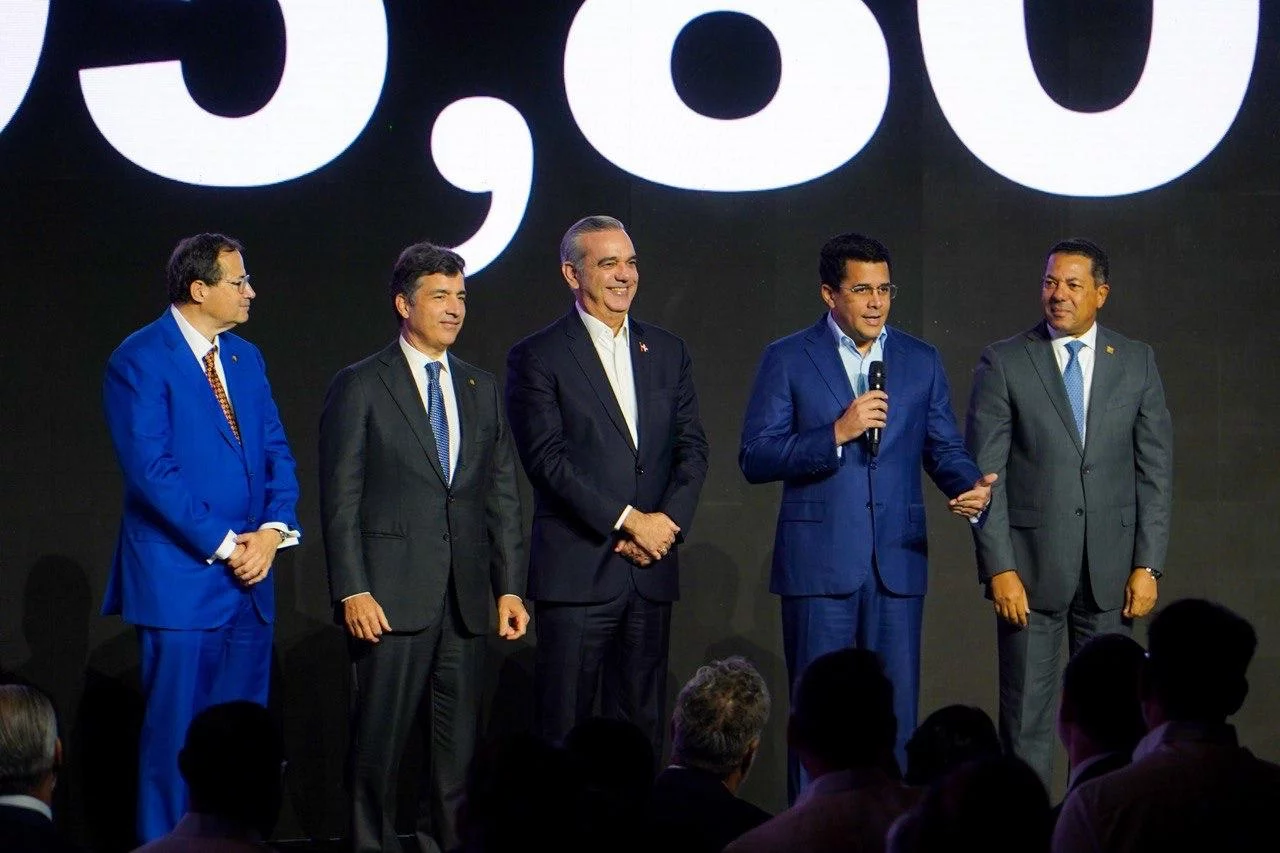 El presidente Luis Abinader, y el ministro de Turismo, David Collado, presentaron los datos junto a destacados representantes del sector. Fuente externa