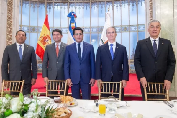 República Dominicana gana premio como mejor estand de Fitur 2025 por segunda vez.