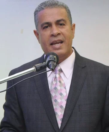 Américo Cabrera, presidente cronistas  Santiago.