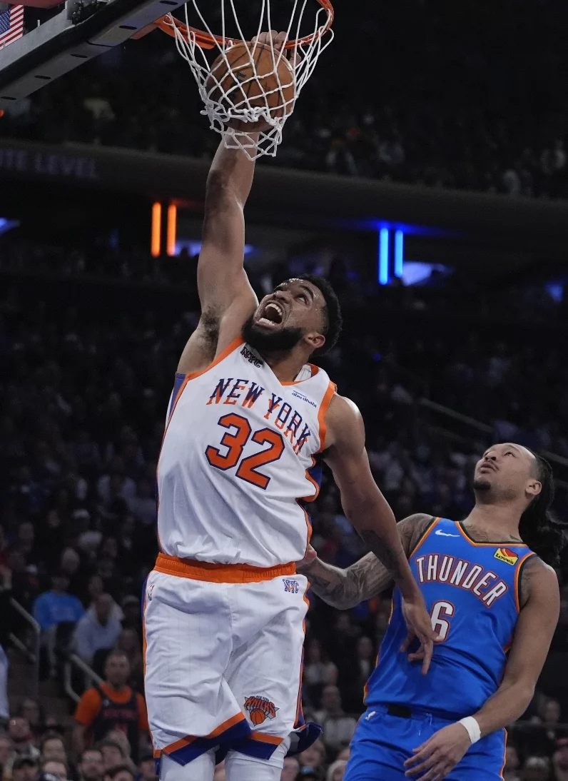 Karl-Anthony Towns disfruta gran temporada Kn icks.  Ap