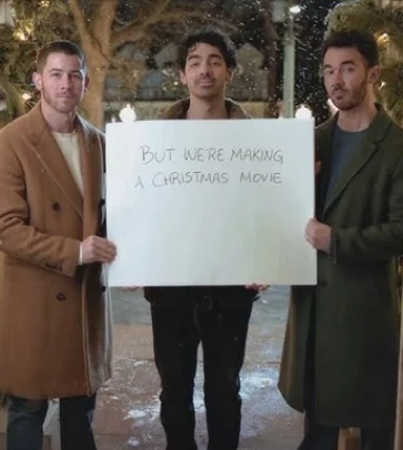 Se  llama “A Jonas Brothers Christmas Movie”.
