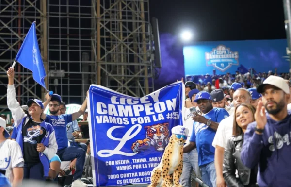 Fanáticos de los Tigres del Licey