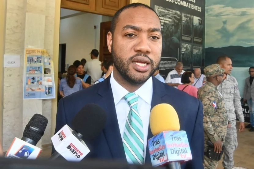 Javier Ubiera, delegado de la Fuerza del Pueblo en la JCE.