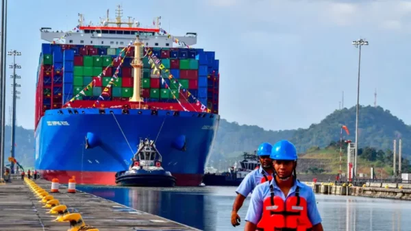 El presidente de los Estados Unidos, Donald Trump, advirtió que "devolverá" a los Estados Unidos el Canal de Panamá. Fuente externa