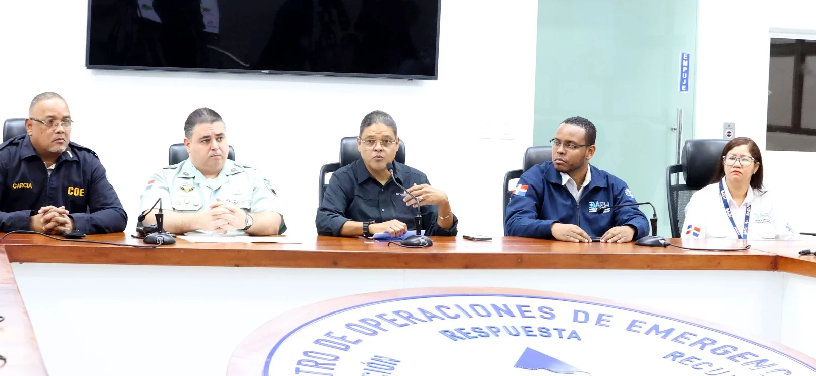 Juan Manuel Méndez explicó que  hubo 45 personas intoxicadas por alcohol, de las que   29 son menores.   José Francisco.