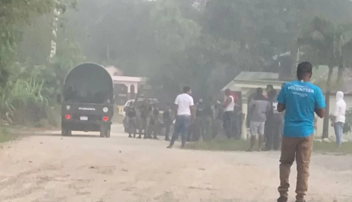 Durante una manifestación siete personas fueron heridas en enfrentamiento con policías.