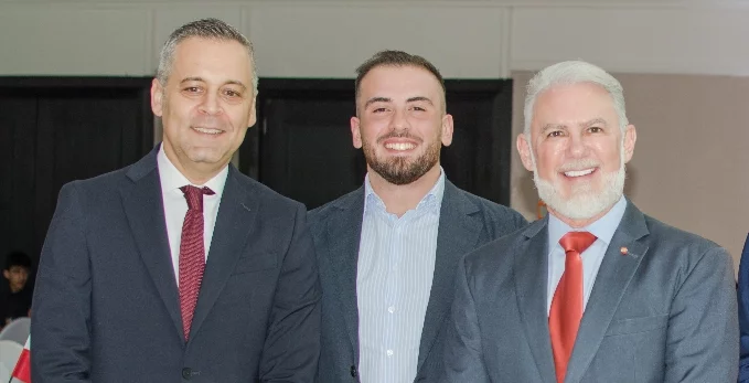 Massimiliano Atrigna, Alessandro Fasanella y  Enzo Odoguardi.