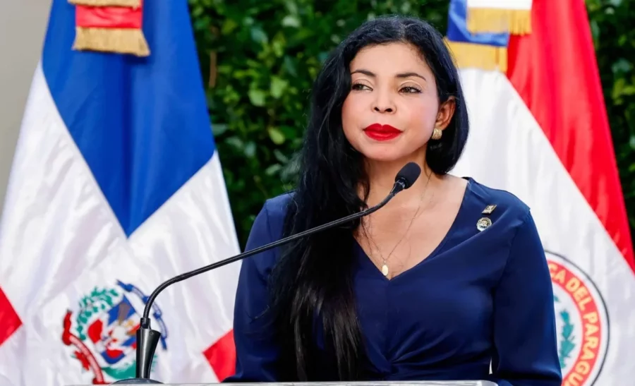 Yeni Berenice Reynoso,  procuradora general de la República.