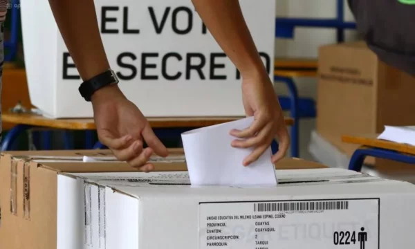 Los ecuatorianos vuelven a las urnas para elegir a sus autoridades. Fuente externa