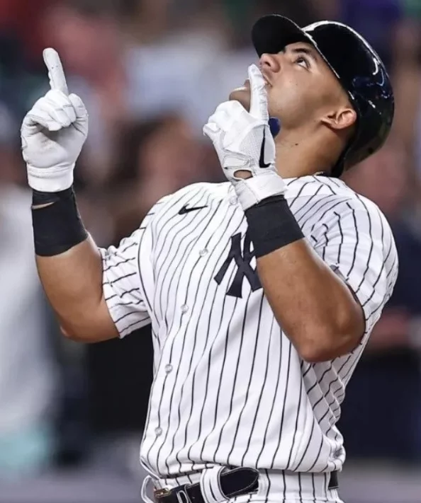 Gary Sánchez al igual que Jasson Domínguez subió como  un gran prospecto de los Yanquis.