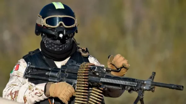 Las fuerzas de seguridad en México deben recurrir al uso de armas de alto calibre para hacer frente al poder de fuego de los carteles de la droga.