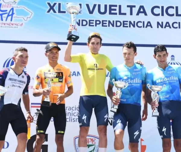 Los ciclistas colombianos, se llevaron los máximos honores.